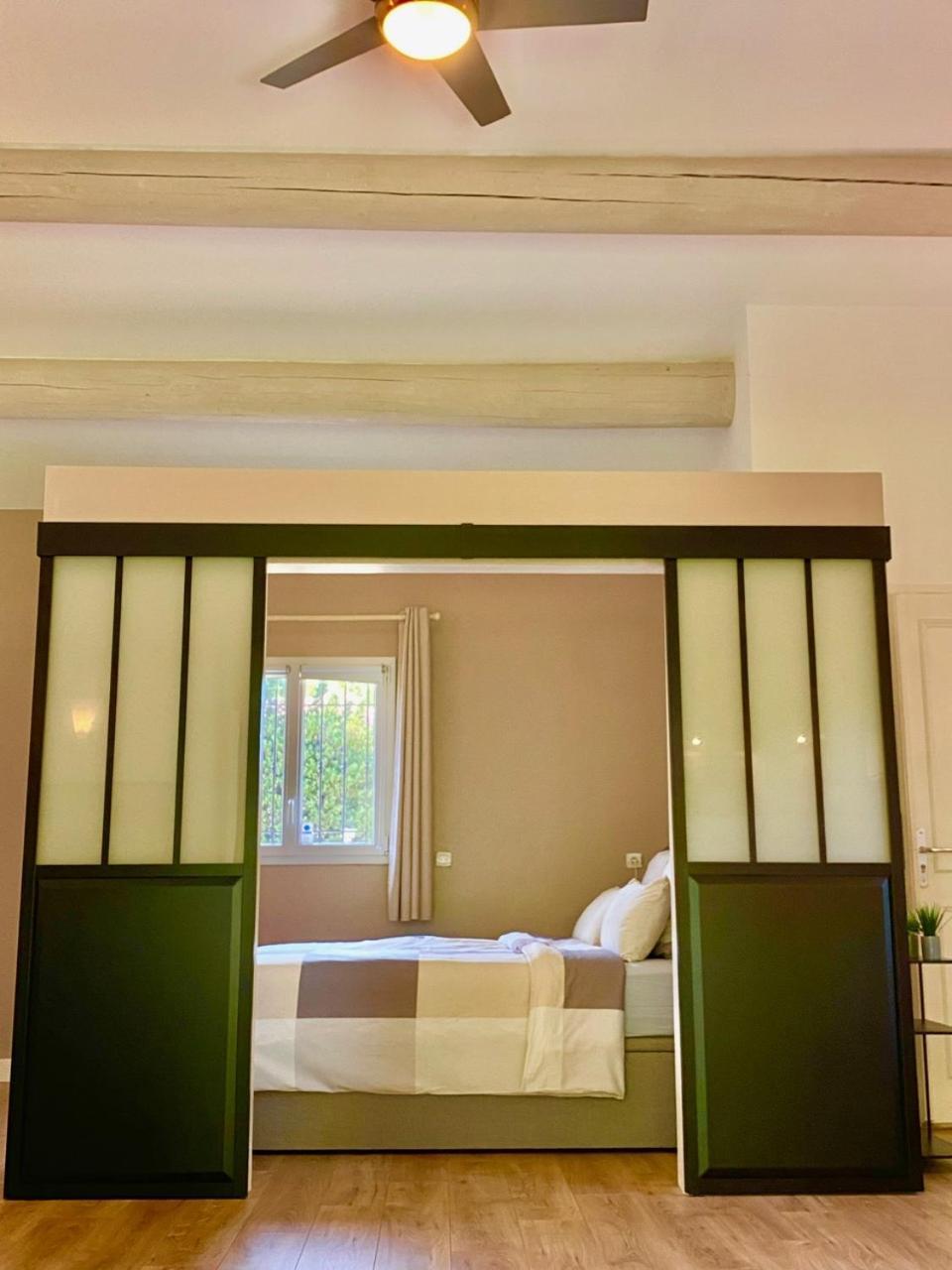 Appartement Neuf Et Au Calme Proche Avignon Альтан-де-Палюд Екстер'єр фото