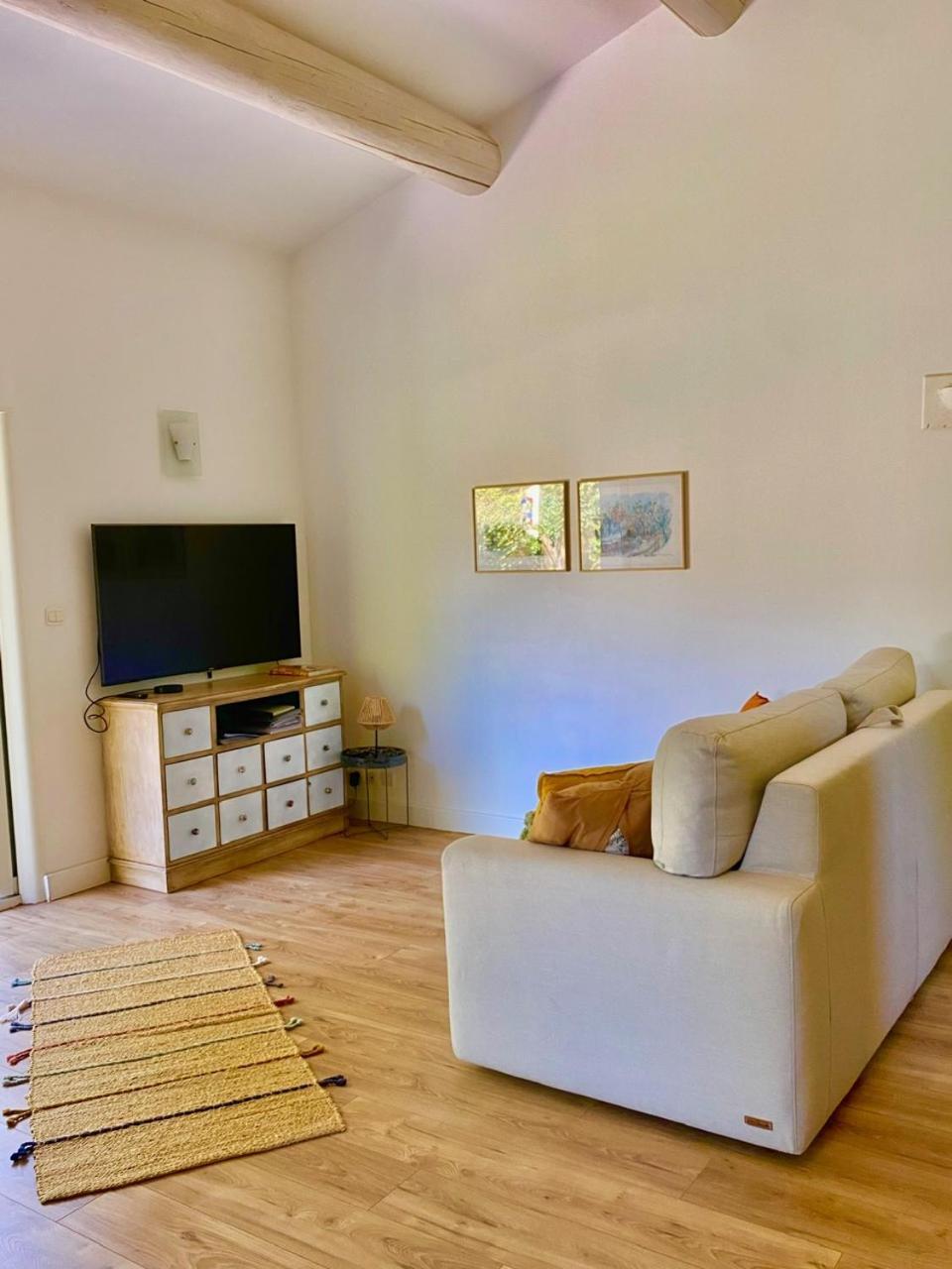 Appartement Neuf Et Au Calme Proche Avignon Альтан-де-Палюд Екстер'єр фото